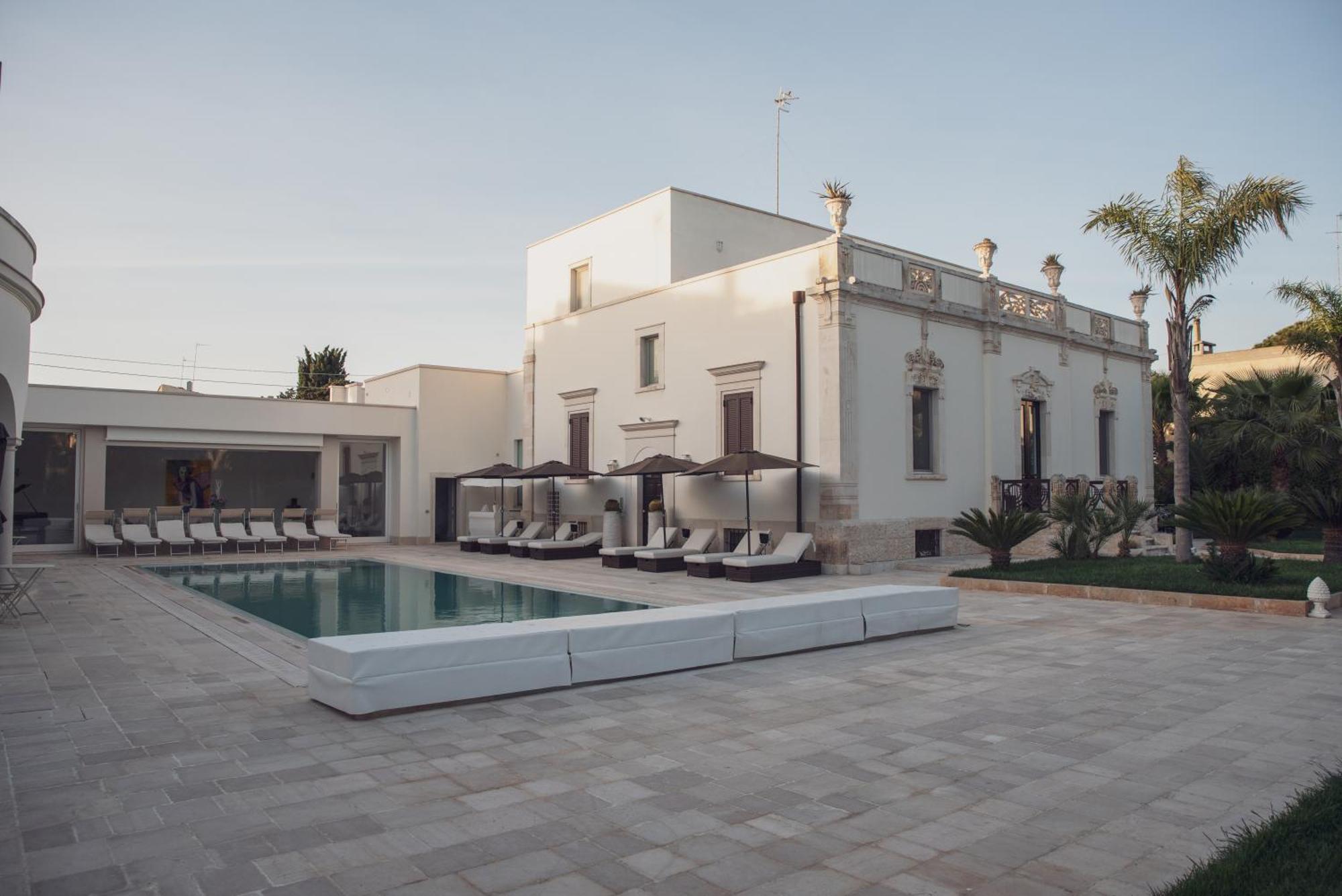 Relais Villa Magnolia Конверсано Экстерьер фото